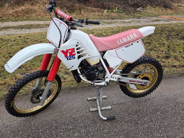 Yamaha YZ 125 r.v 1987 EVO