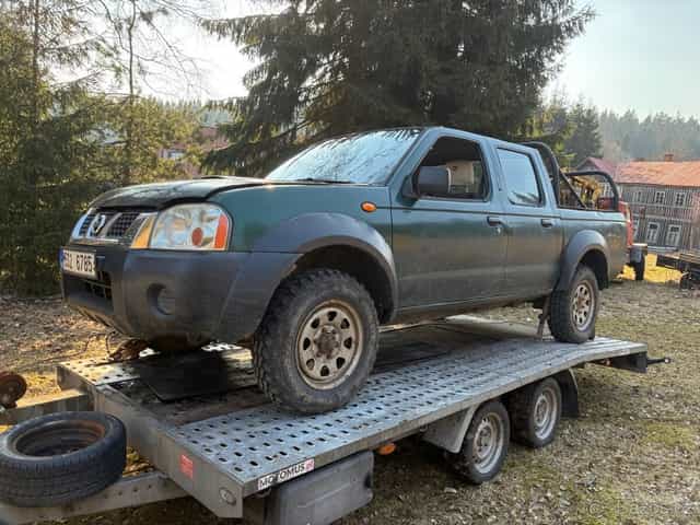 Nissan D22 Navara 98 kw, 2.5 Tdi