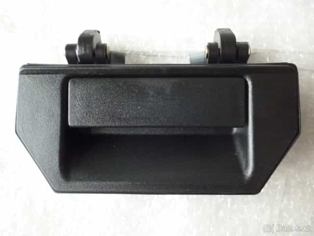 Nissan Navara D22 : Klika korby