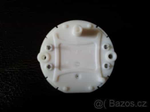 Hummer H2 - motorky budíků palubovky