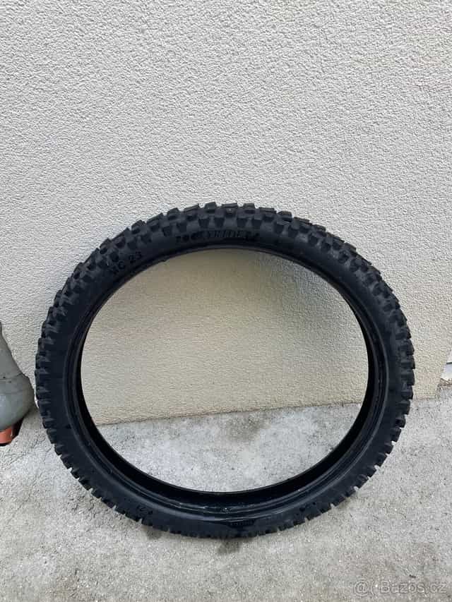 Drapak na predni kolo 21