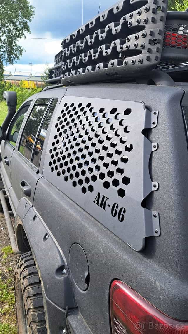 Offroad molle panely - kryty oken