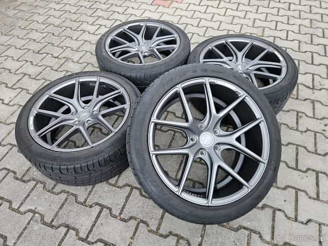 ALU Z-Performance 5x120 Pirelli 255/40/19 - Top -