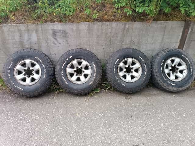 Offroad gumy MT 255/85 R16