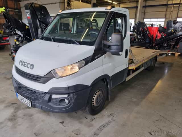 ODTAHOVKA IVECO DAILY TŘÍLITR AUTOTRANSPORTER
