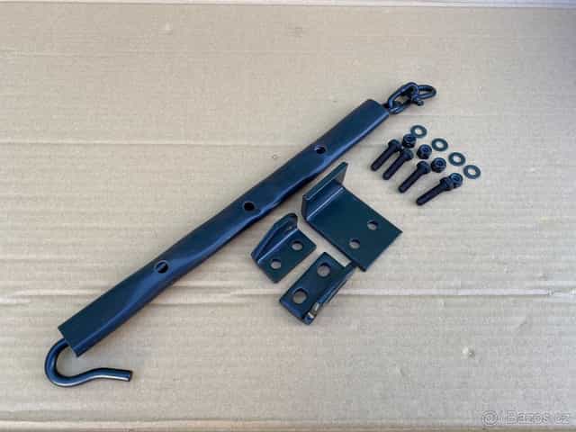 HUMVEE řetězy čela