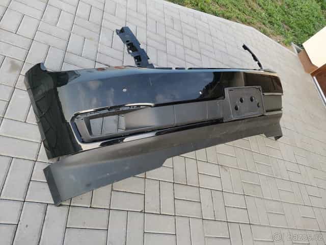 Přední nárazník originální Chevrolet Suburban 2015-2020