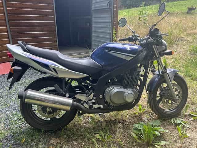 Suzuki GS 500U