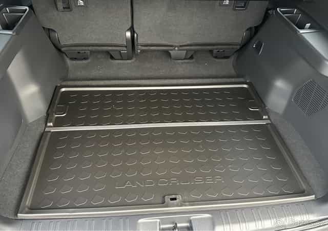Land Cruiser 250 rohož do kufru - originální příslušenství