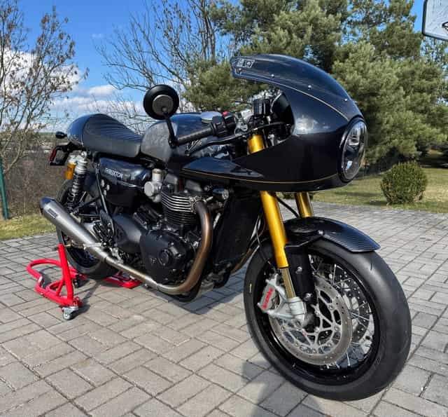 Triumph Thruxton 1200 R TFC 1maj. 1111Km