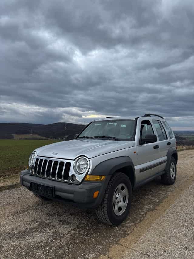 Jeep cherokee 2.8crd 120kw Manual