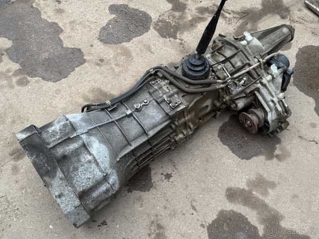 Převodovka + rozvodovka Nissan Navara D40 2.5dCi