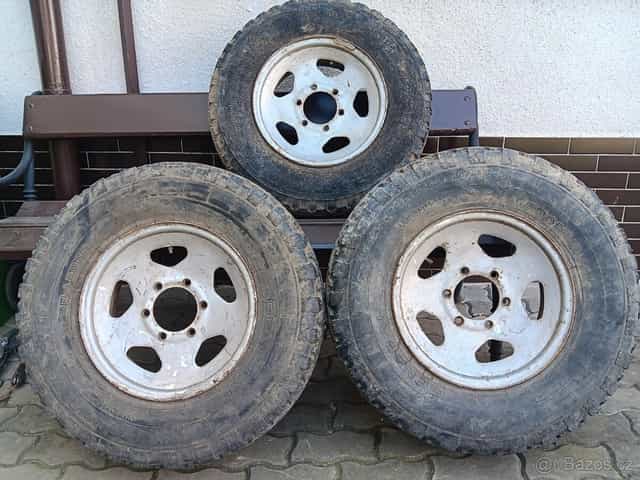 Kola offroad 6x139,7mm pneu 9,50xR15