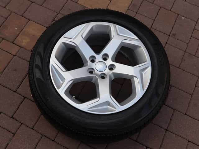 20" 5x120 RANGE ROVER SPORT LETNÍ SADA VČETNĚ ČIDEL