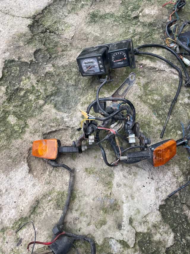 Kompletní elektrika na Hondu X250