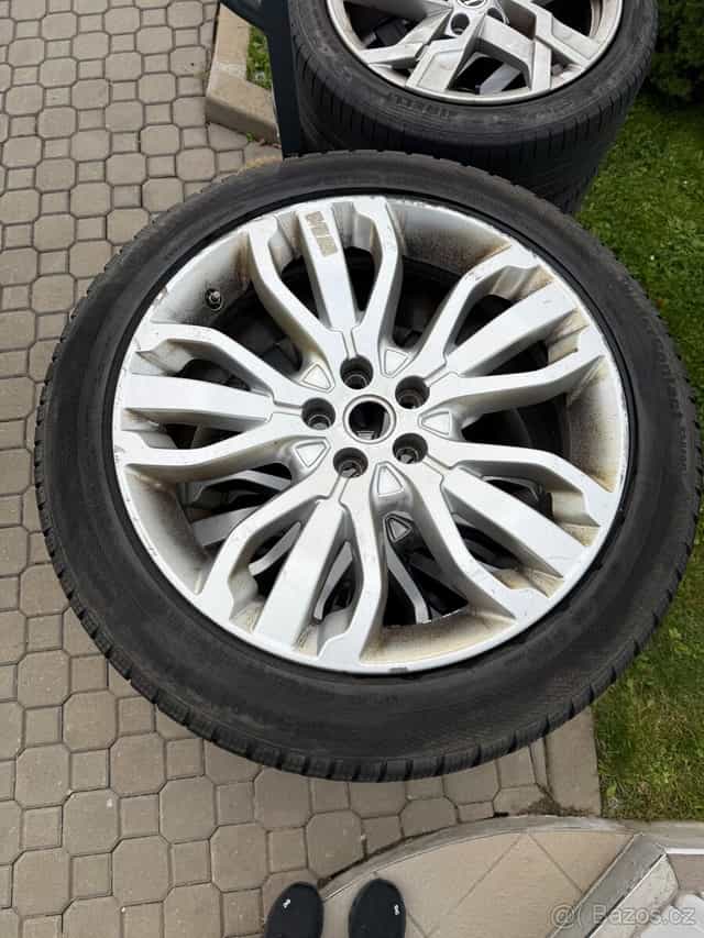Range Rover sada originál Alu kola 21"