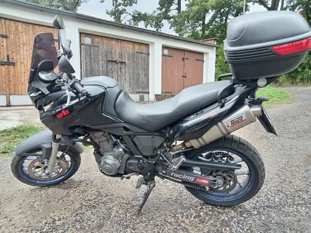 Aprilia pegaso strada