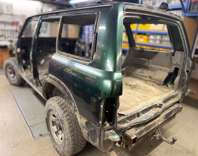 Karoserie / kastle / bouda Nissan Patrol Y61 Wagon