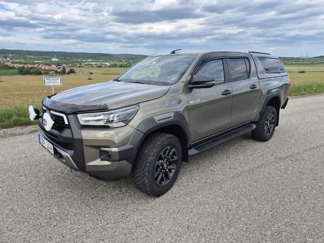 Toyota Hilux s DPH odpočtove vozidlo