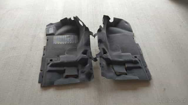 Nissan Navara D40 : Koberce přední