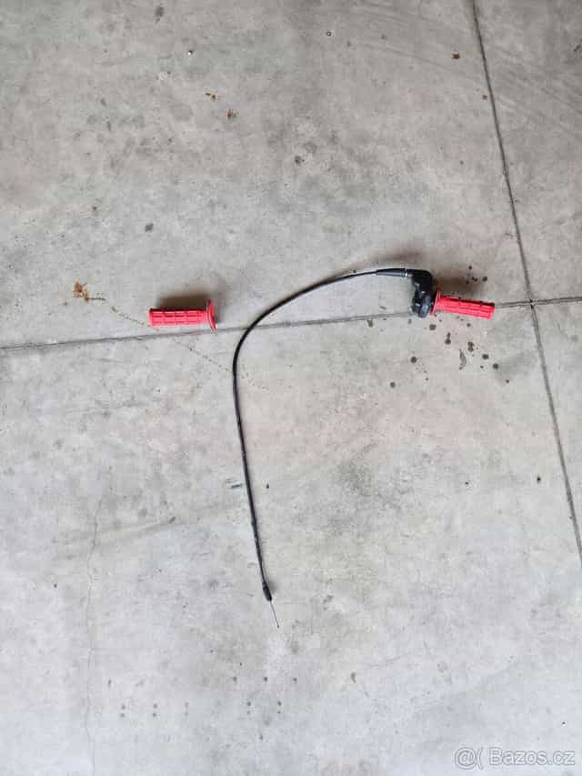 Rychlopal a gripy Husqvarna 125