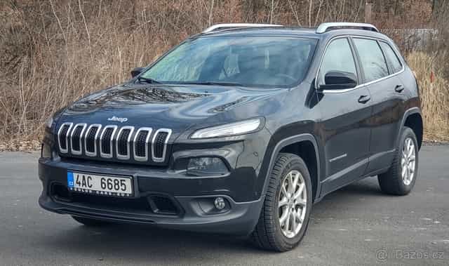 Jeep Cherokee KL 2.0 TD,4x4 automat, SUPER STAV