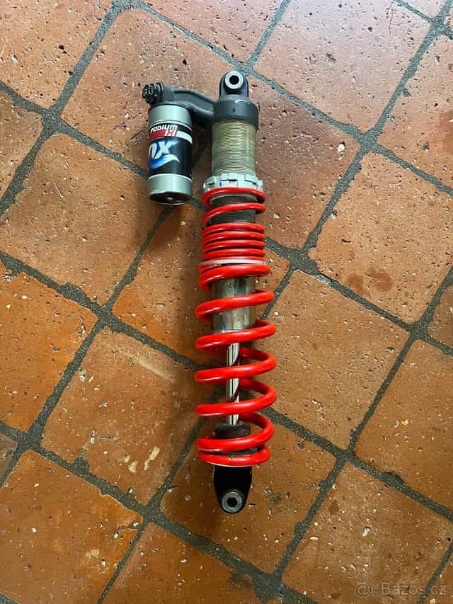 Fox Podium X zadní tlumič