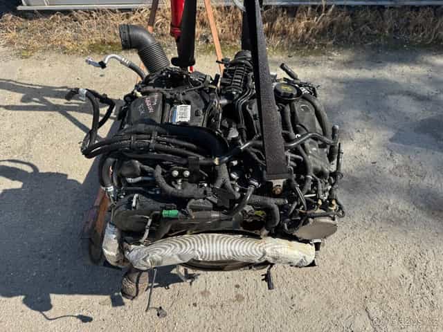 -----LAND ROVER RANGE ROVER 3.0 D V6 BiTURBO-----