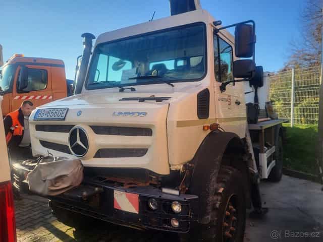MERCEDES-BENZ UNIMOG U4023 4X4 + MP 18
