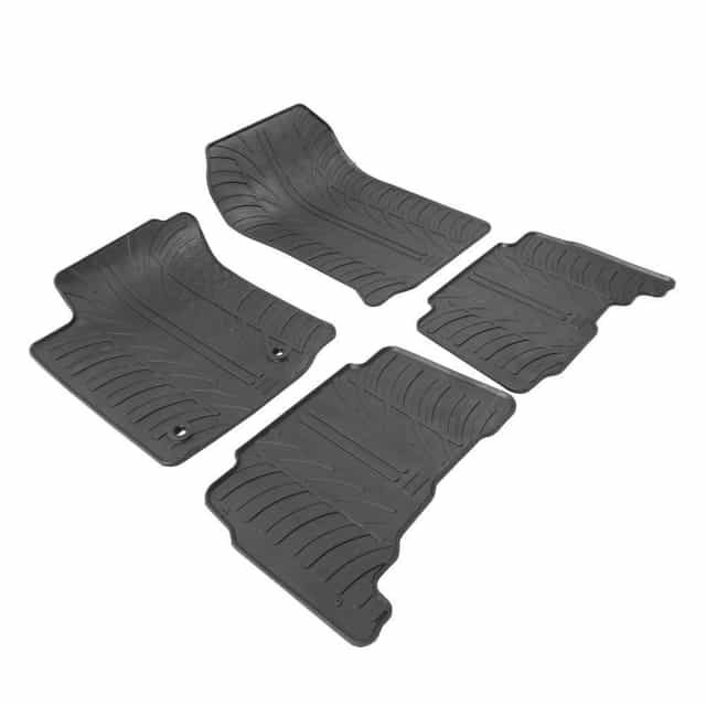 Toyota Land Cruiser 150 gumové koberce.