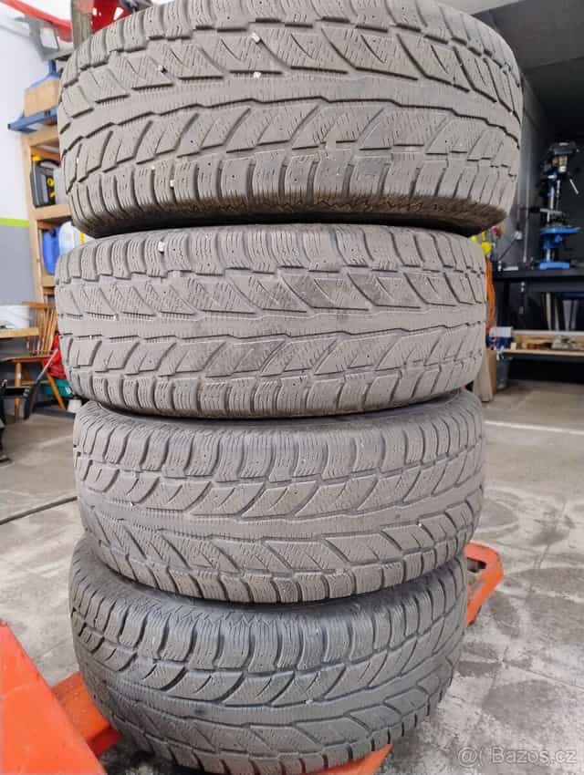 Zimní pneu COOPER WSC 255/70 R16 111T DOT 2922