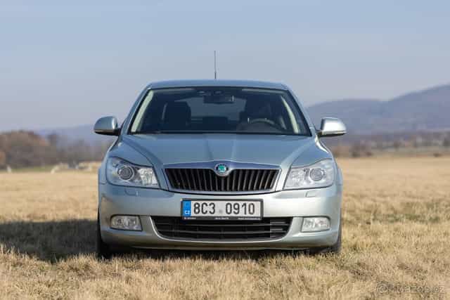 Škoda Octavia 1.6 TDI 77 kW Ambiente – xenony, tempomat