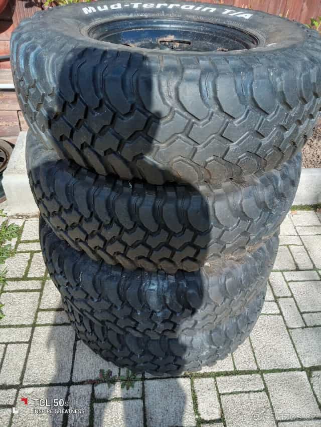 4ks disk R15 (6x139,7)+ 4ks pneu 31x10,5R15