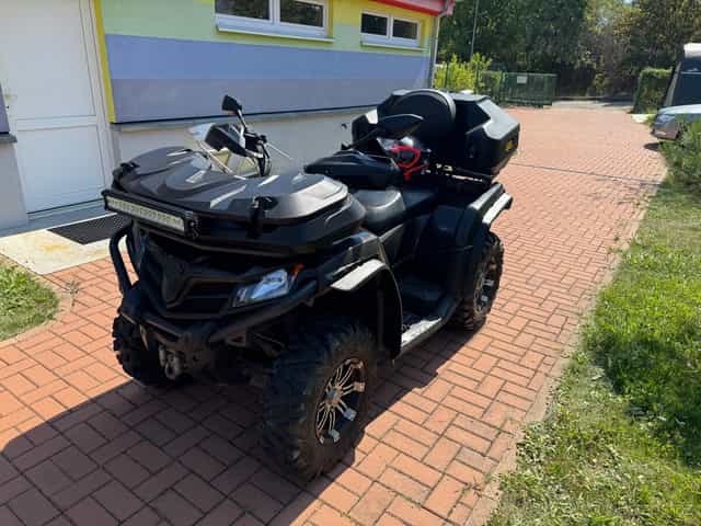 Čtyřkolka cf moto gladiátor x450