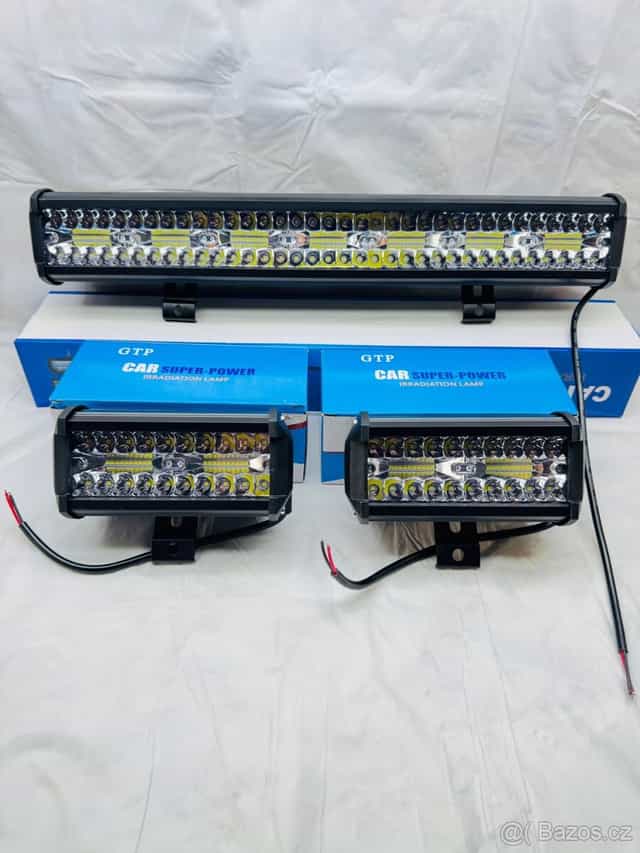 LED rampa  420W + 2x svetlo ,off-road sada