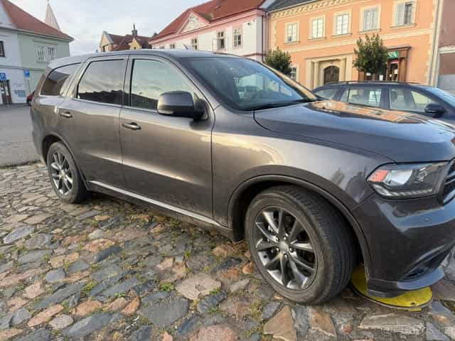 Prodám Dodge Durango 5.7 hemi LPG