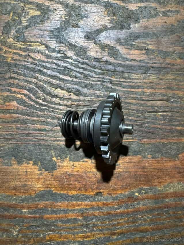 mechanismus výfukového ventilu regulátor válce suzuki rm 125