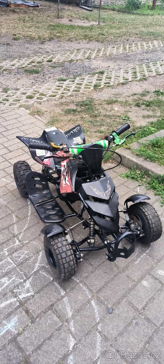Prodám děckou čtyřkolku
