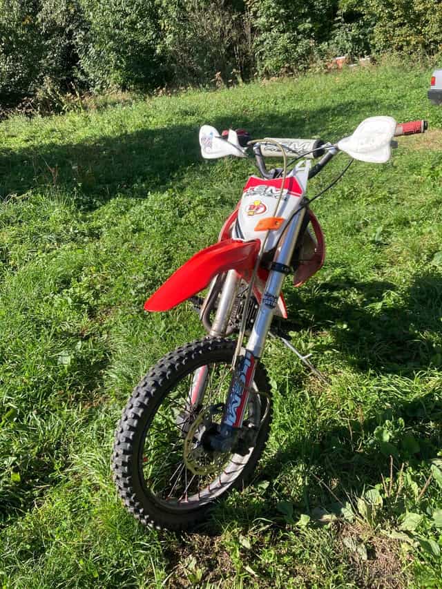 Pitbike lem