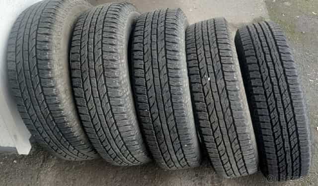 Prodám pneumatiky Nový Suzuki Jimny