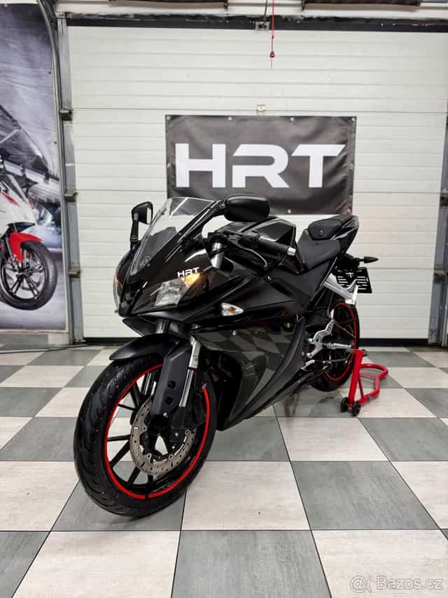 Yamaha YZF-R125 2014 22000KM TOP STAV ZÁRUKA