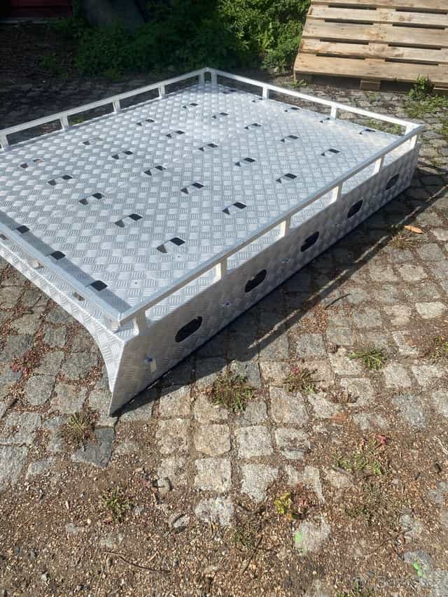 Land Rover Defender 110 Ex-tec alu zahrádka