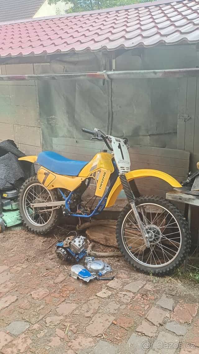 Stará kroska suzuki