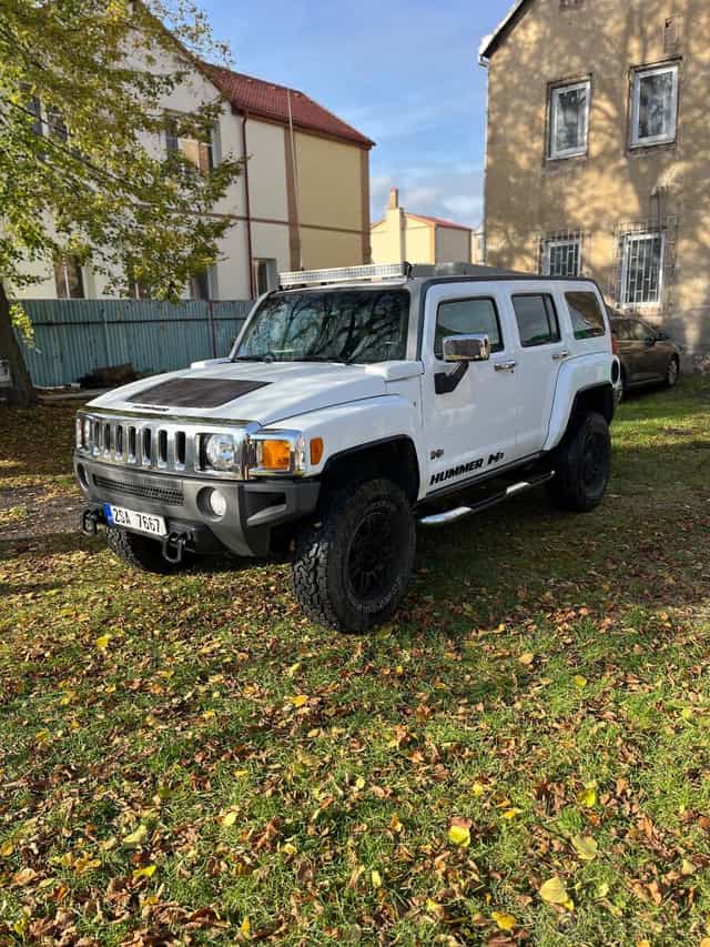 Hummer H3