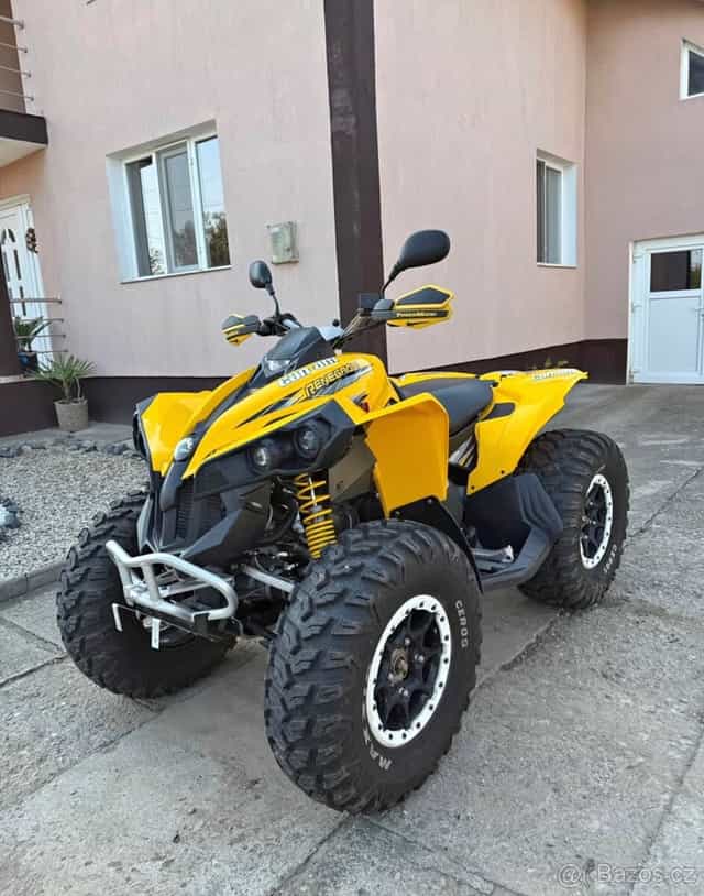 Čtyřkolku CAN AM RENEGADE 800