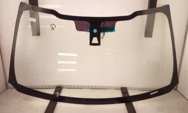 Ford F150 čelní sklo