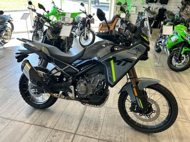 CF Moto 450 MT-R 2025 ZIMNÍ VÝBAVA ZDARMA