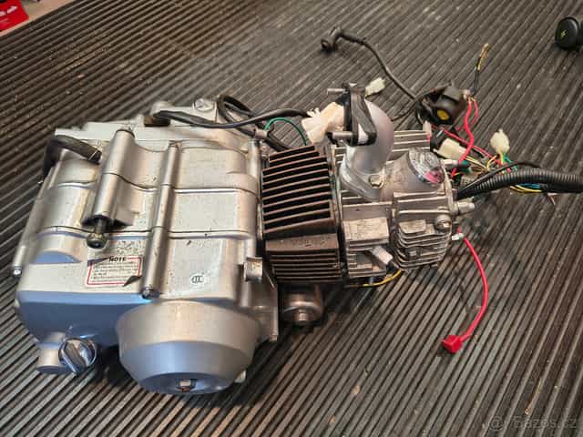 Motor na čtyřkolku 110 cm 1R