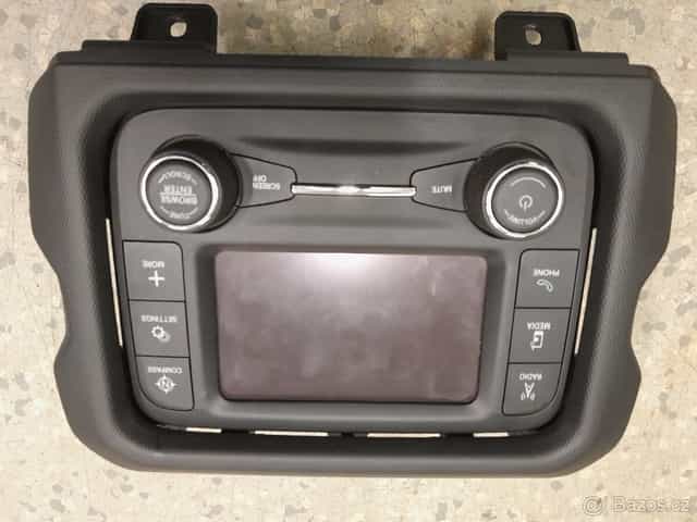 Jeep Wrangler JL středový display