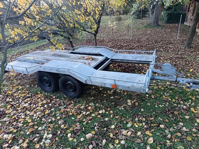 vozík na auta přepravník aut